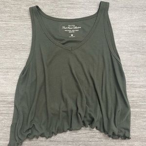 Hollister cropped tank